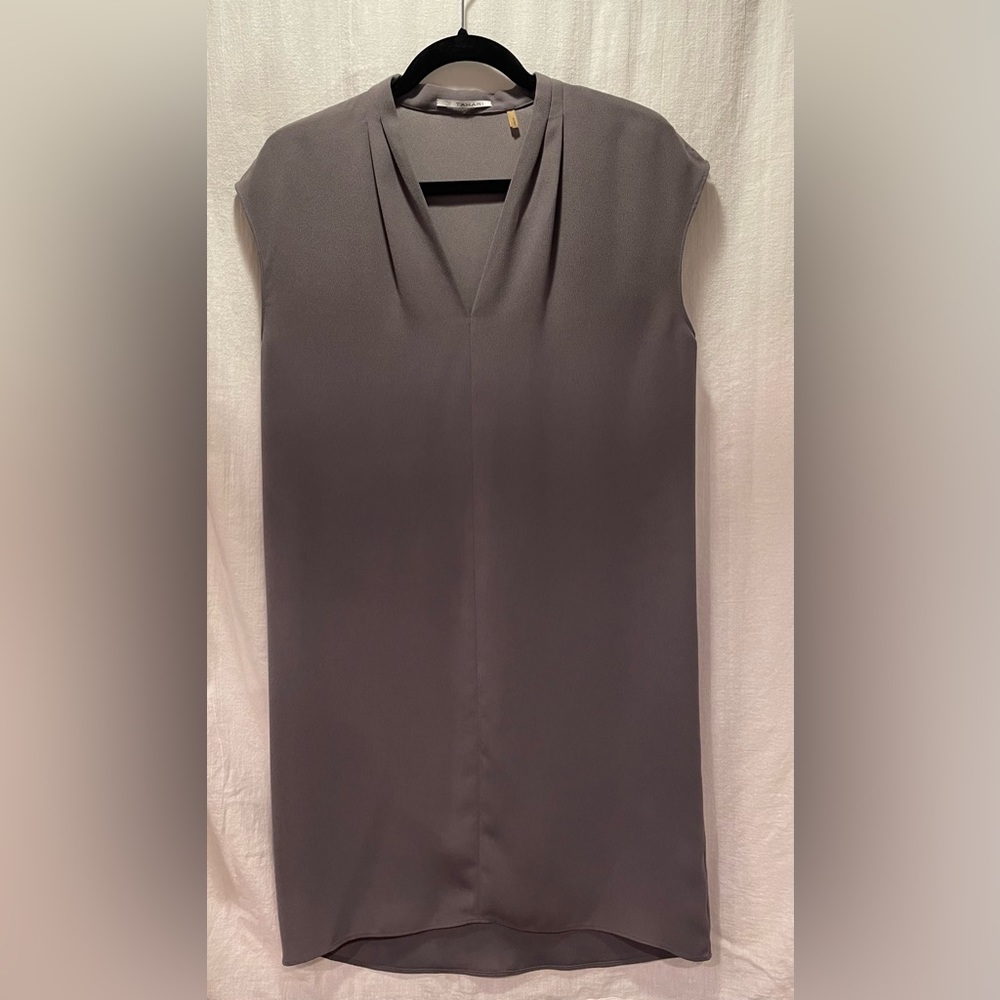 Professional Dress | Easy Style | Minimalistic Look | T Tahari